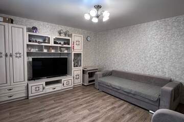 2-к квартира, 49,7 м², 2/5 эт.